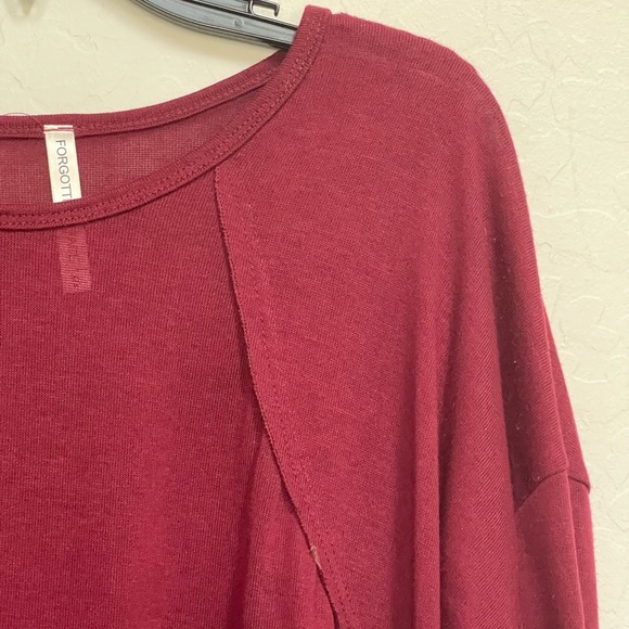 Women’s Forgotten Grace long sleeve top size small - Picture 3 of 6